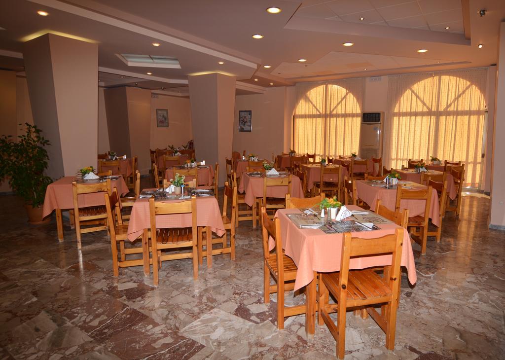 Jason Hotel Іпсос Екстер'єр фото