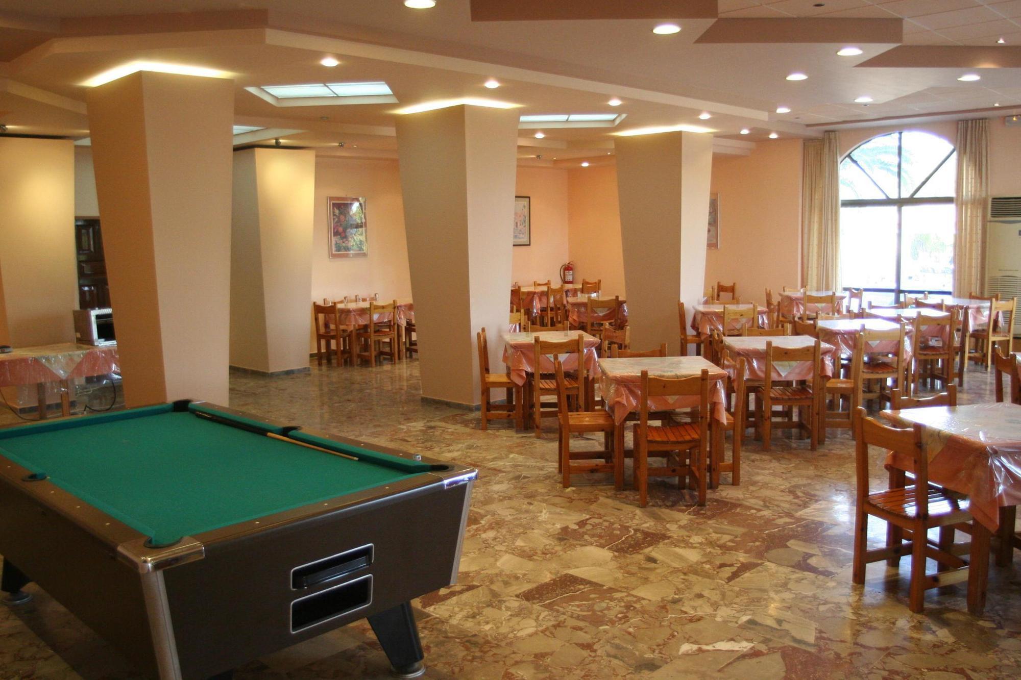 Jason Hotel Іпсос Екстер'єр фото