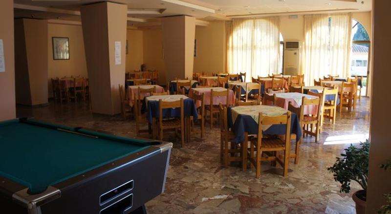 Jason Hotel Іпсос Екстер'єр фото