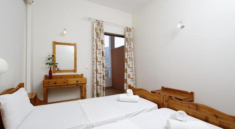Jason Hotel Іпсос Екстер'єр фото